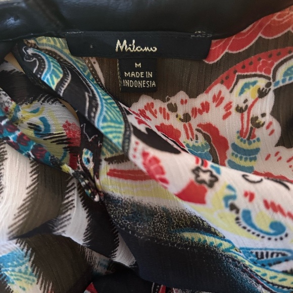 Milano Black and Red Patterned Sleeveless Sheer Blouse - Picture 6 of 10